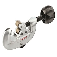 RIDGID - Screw Feed No.15 Tubing and Conduit Cutter 28mm Capacity 32920