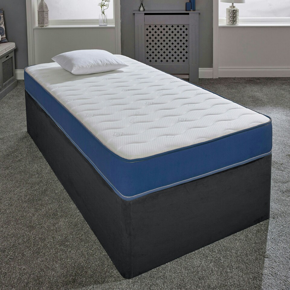 image 1 of Hybrid Memory Foam & Pinna-Coil Mattress - Soft/Medium Cooltouch+ Breathable Small Single