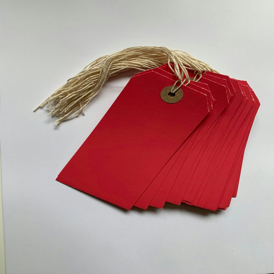 image 1 of Box of 1000 Red Strung Tags 120mm x 60mm