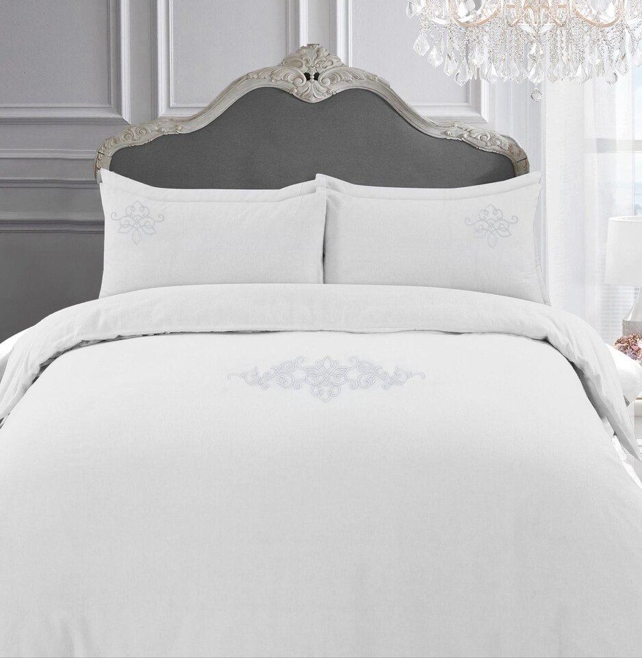 image 1 of Sweet Dreams Grosvenor Scroll 100% Egyptian Cotton 330 Thread Count Duvet Cover