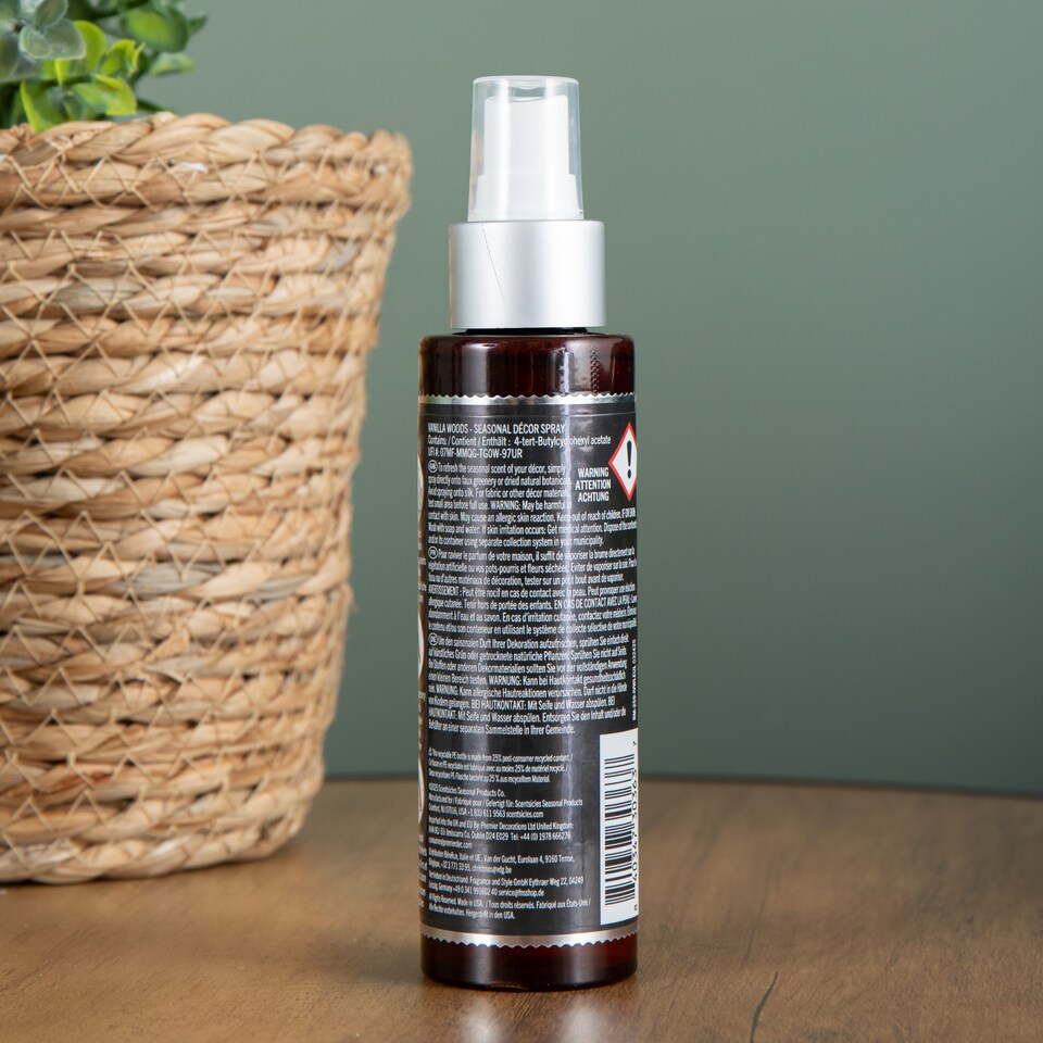 image 1 of 114ml Vanilla Woods Scentsicles Christmas Decoration Spray Mist