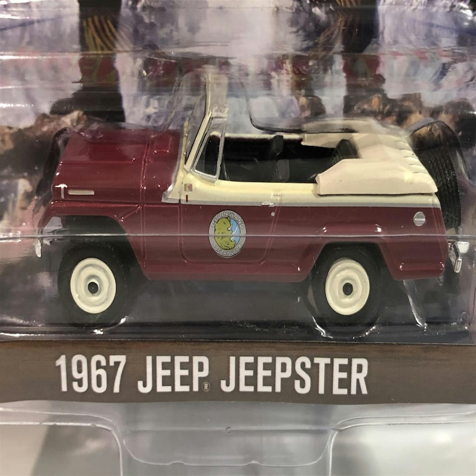 image 1 of Ace Aentura When Nature Calls 1967 Jeep Jeepster 1:64 Greenlight 44880F