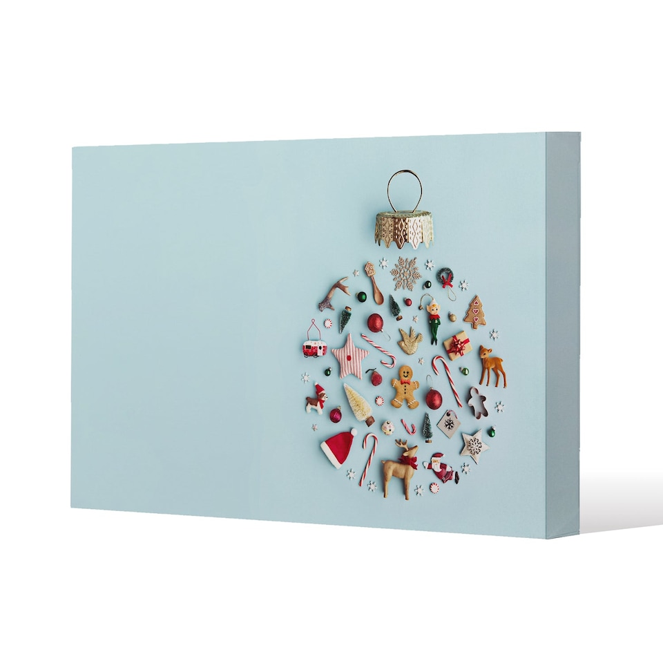 Christmas objects laid out (canvas) / 61 x 41 x 4cm | Multi