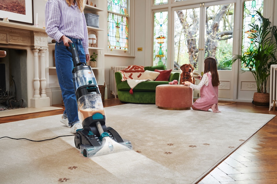image 1 of VAX Platinum Power Max Pet-Design Carpet Cleaner