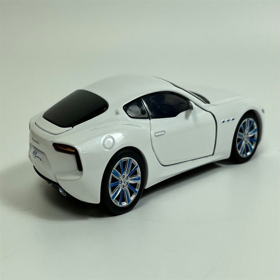 image 1 of Maserati Alfieri 2014 Concept White LHD 1:32 Light & Sound Tayumo 32125010