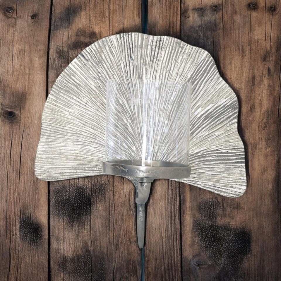 image 1 of Wall Leaf Hurricane Lamp - Nickel Plated - L25 x W35 x H15 cm Grey