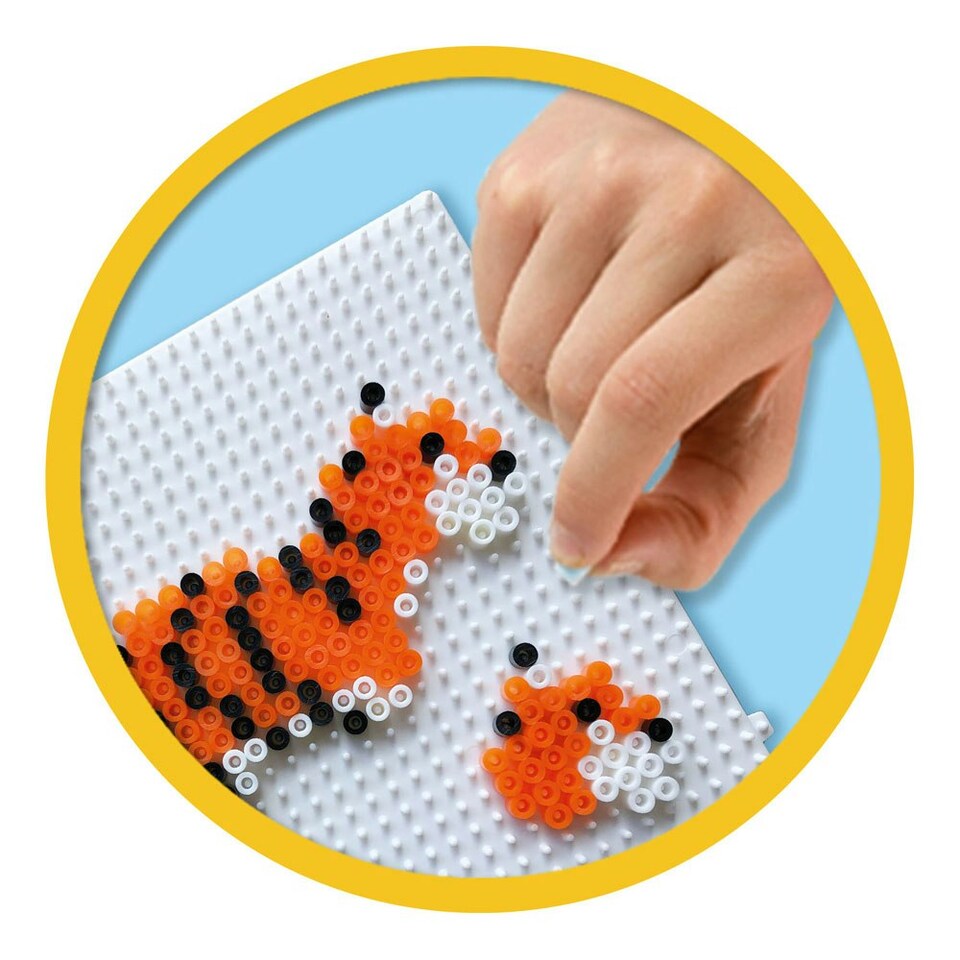 image 1 of SES CREATIVE Beedz Safari Animals 2000 Iron-on Beads Mosaic Art Kit