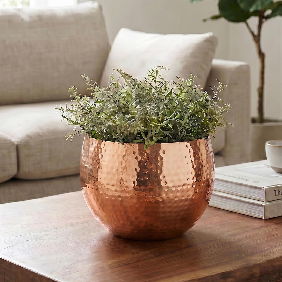 image 1 of Leaf Large Metal Planter 22 x 18cm Hammered Copper Colour - Straight Edge | Copper