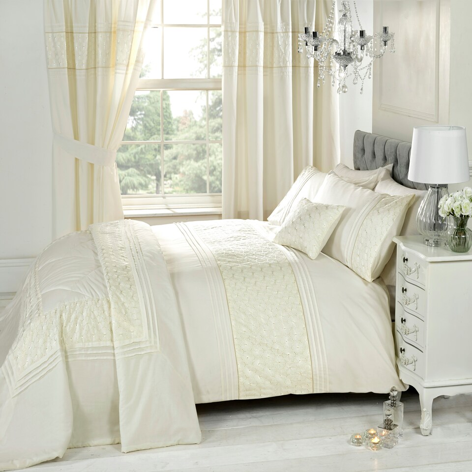 image 1 of Everdean Floral Polycotton Duvet Cover Set with Pillowcase Silver | Single