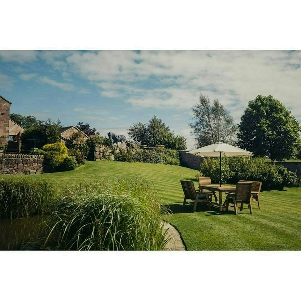 image 1 of Valley 6 Seater Set 2XC 2XB - Timber - L220 x W330 x H95 cm - Minimal Assembly Required - Set of Waterproof Cushions Included