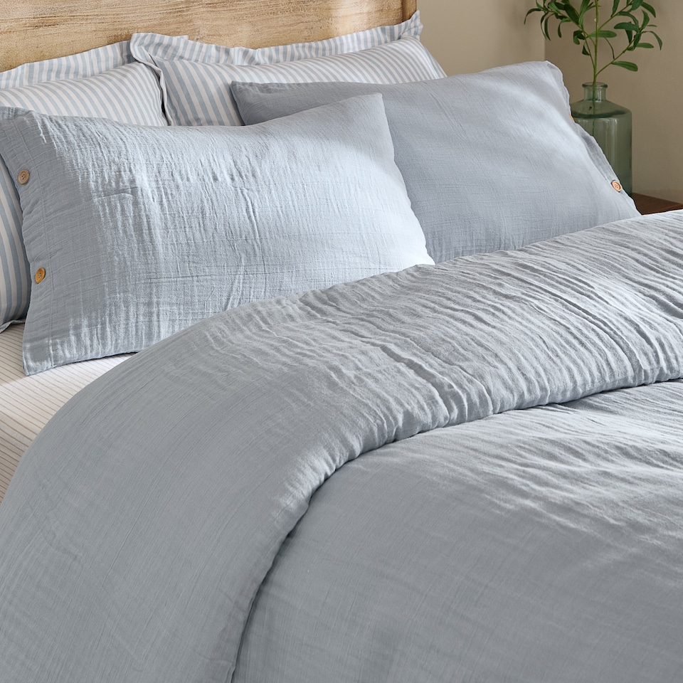 image 1 of Yard Lark Muslin Cotton Duvet Cover Set | Green | Green | Super King