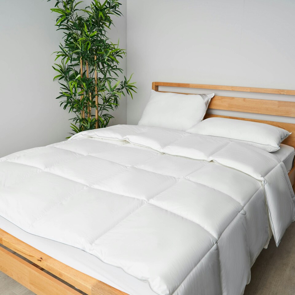 image 1 of BHS 15 Tog Like Down Duvet, King