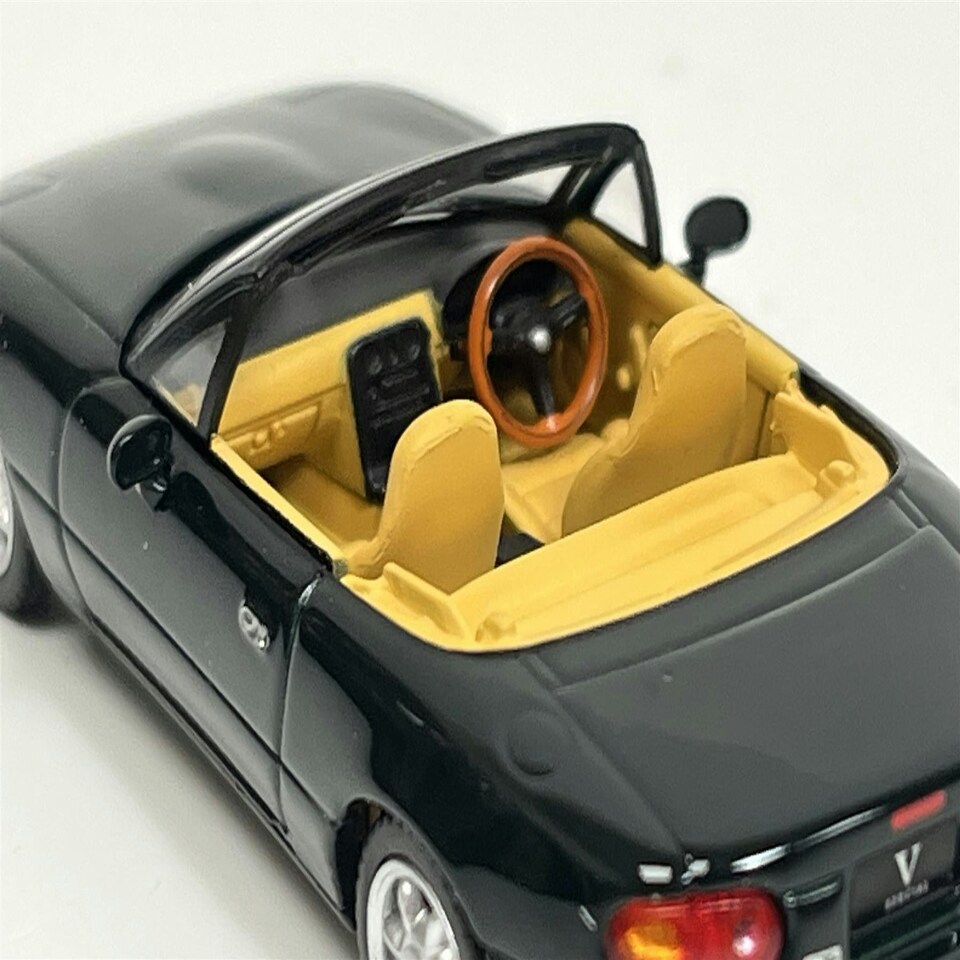 image 1 of Eunos Mazda Roadster V Special RHD Green 1:64 Scale Mini GT MGT00838R