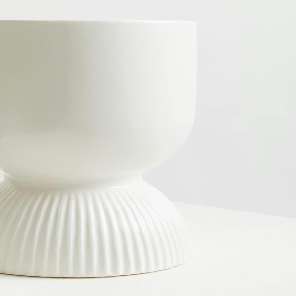 image 1 of Interiors by Premier Lightweight White Planter, Durable Ceramic Construction Outdoor Pot, Cylindrical Design Flower Planter White