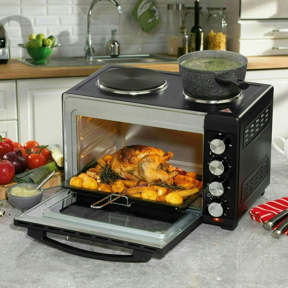 image 1 of Daewoo 1500W, 32L Capacity Mini Electric Oven with 1000W and 600W Hot Plates