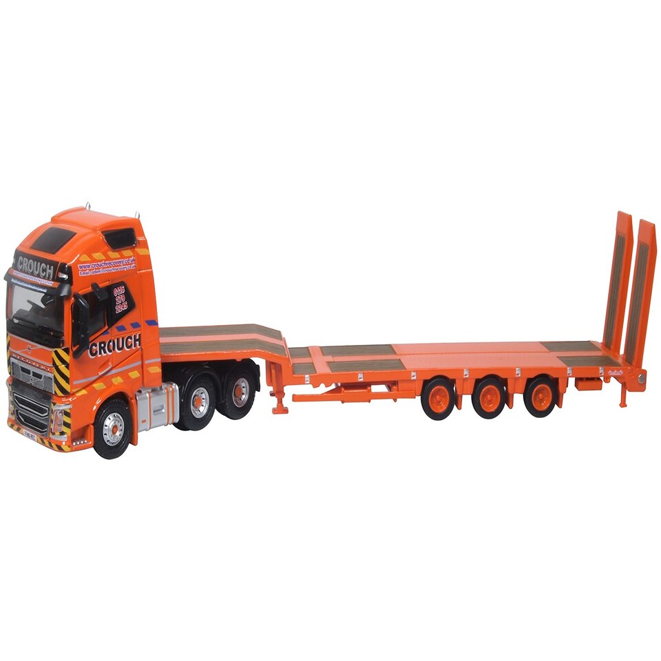 Oxford Diecast Volvo FH4 GXL Semi Low Loader Crouch Recovery