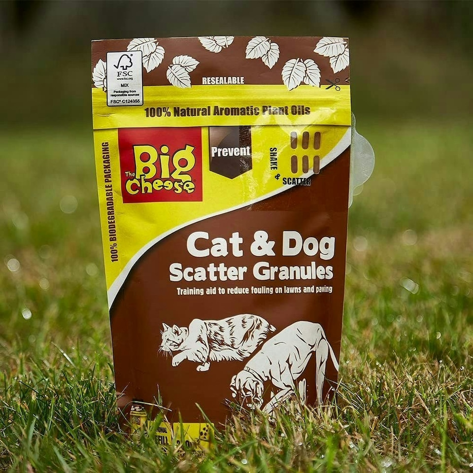 image 1 of The Big Cheese® Cat & Dog Scatter Granules 750g
