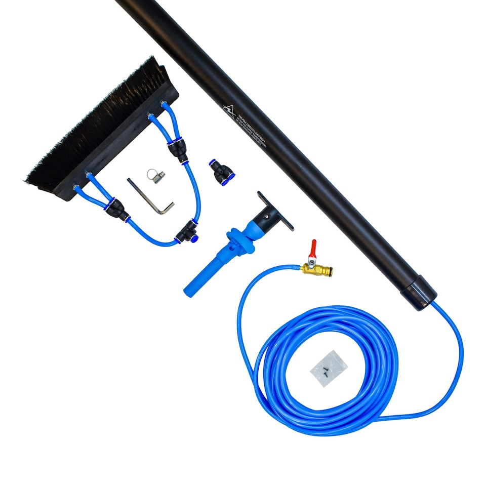 image 1 of Aquaspray® Venom 25ft Hybrid 50/50 Window Cleaning Pole | Black