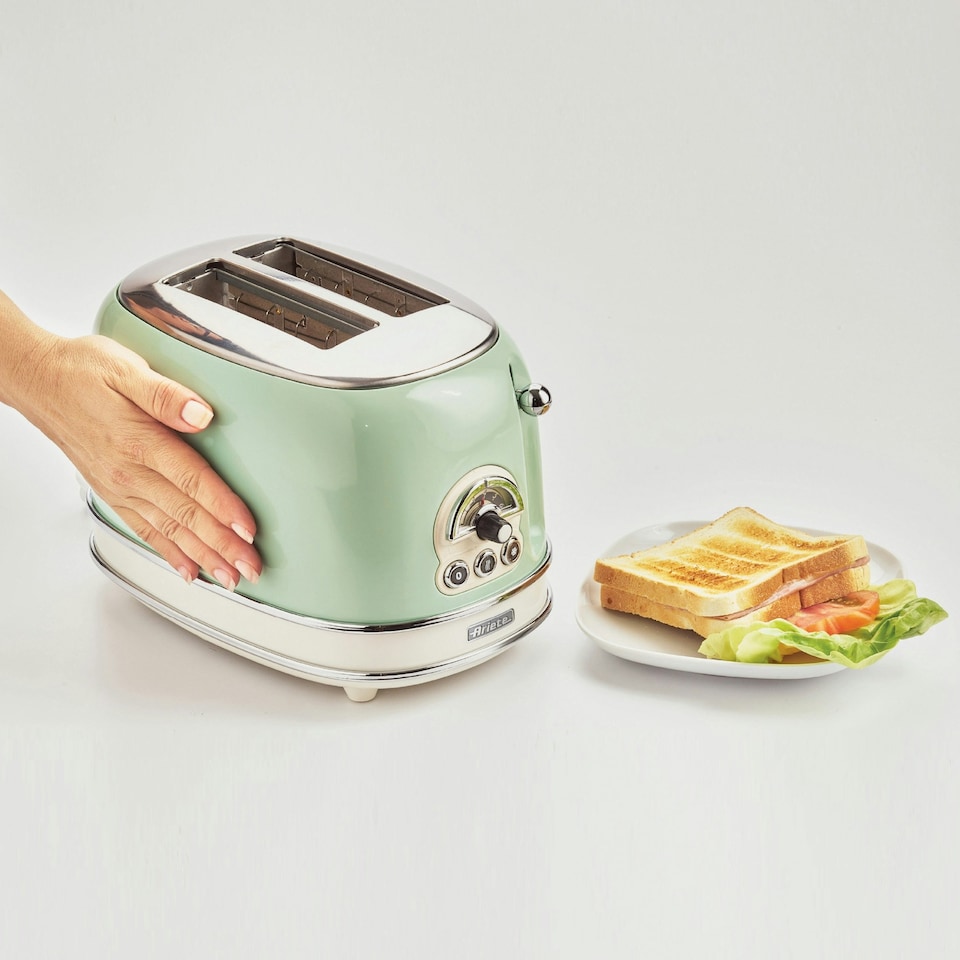 image 1 of Ariete 0155/14 Vintage Retro 2 Slice Toaster, Defrost & Reheat, Green