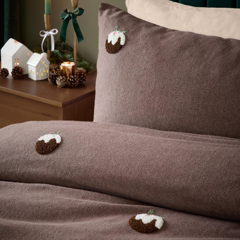 image 1 of Furn Christmas Pudding 100% Cotton Tufted Duvet Cover Set, Chocolate, Super King