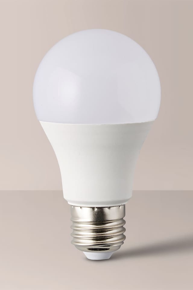 image 1 of ValueLights E27 Pack of 3 6W Standard Cool White Bulbs