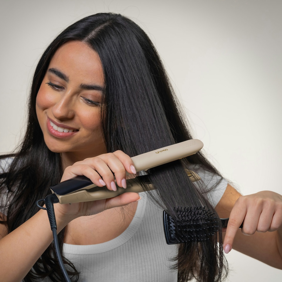 image 1 of Gtech StyleOnic Turbo ION Compact Straighteners (Oyster)