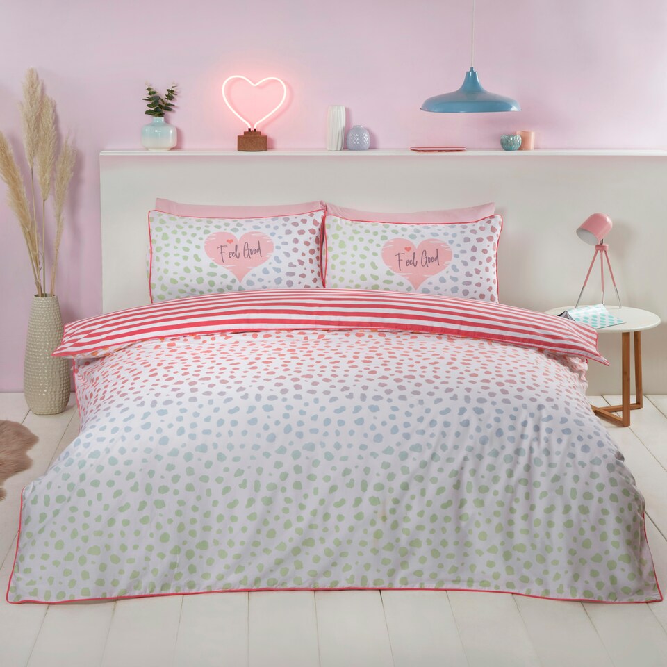 image 1 of Dalmation Polycotton Reversible Duvet Cover Set with Pillowcase Pink | King
