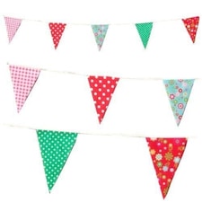 Red and Green Shabby Chic Vintage Print Party Bunting 10m with 20 Pennants