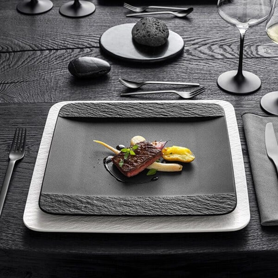image 1 of Villeroy & Boch Manufacture Rock Noire Square Flat Plate
