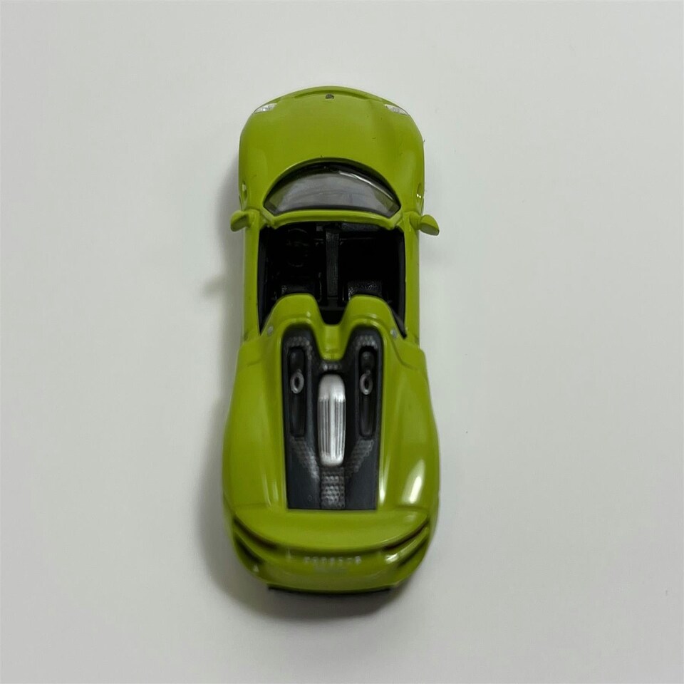 image 1 of Porsche 918 Spyder 2015 Light Green 1:87 Scale Minichamps 870062134
