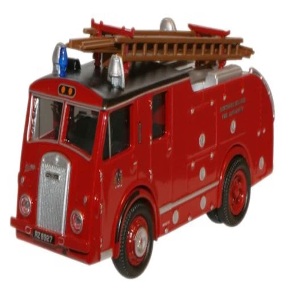 Oxford Diecast Dennis F8 Northern Ireland FB