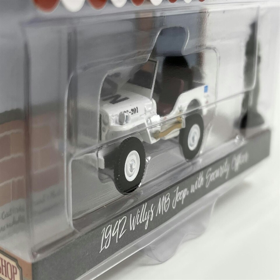 image 1 of 1942 Willys MB Jeep with Security Officer 1:64 Greenlight 97110A