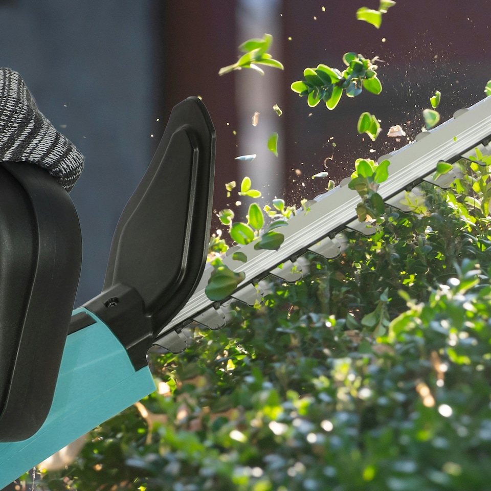 image 1 of Outsunny Cordless Hedge Trimmer with Brushless Motor, Blue