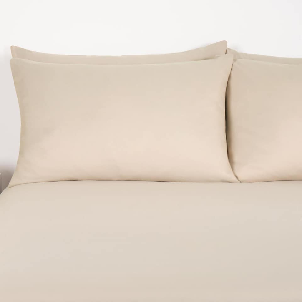 image 1 of OHS 2 Pack Soft Microfibre Wrinkle Resistant Housewife Pillowcases