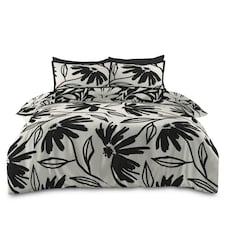 VELVETIO Matthias Complete Duvet Cover Set with Fitted Sheet Breathable Bedding Quilt Multi | King
