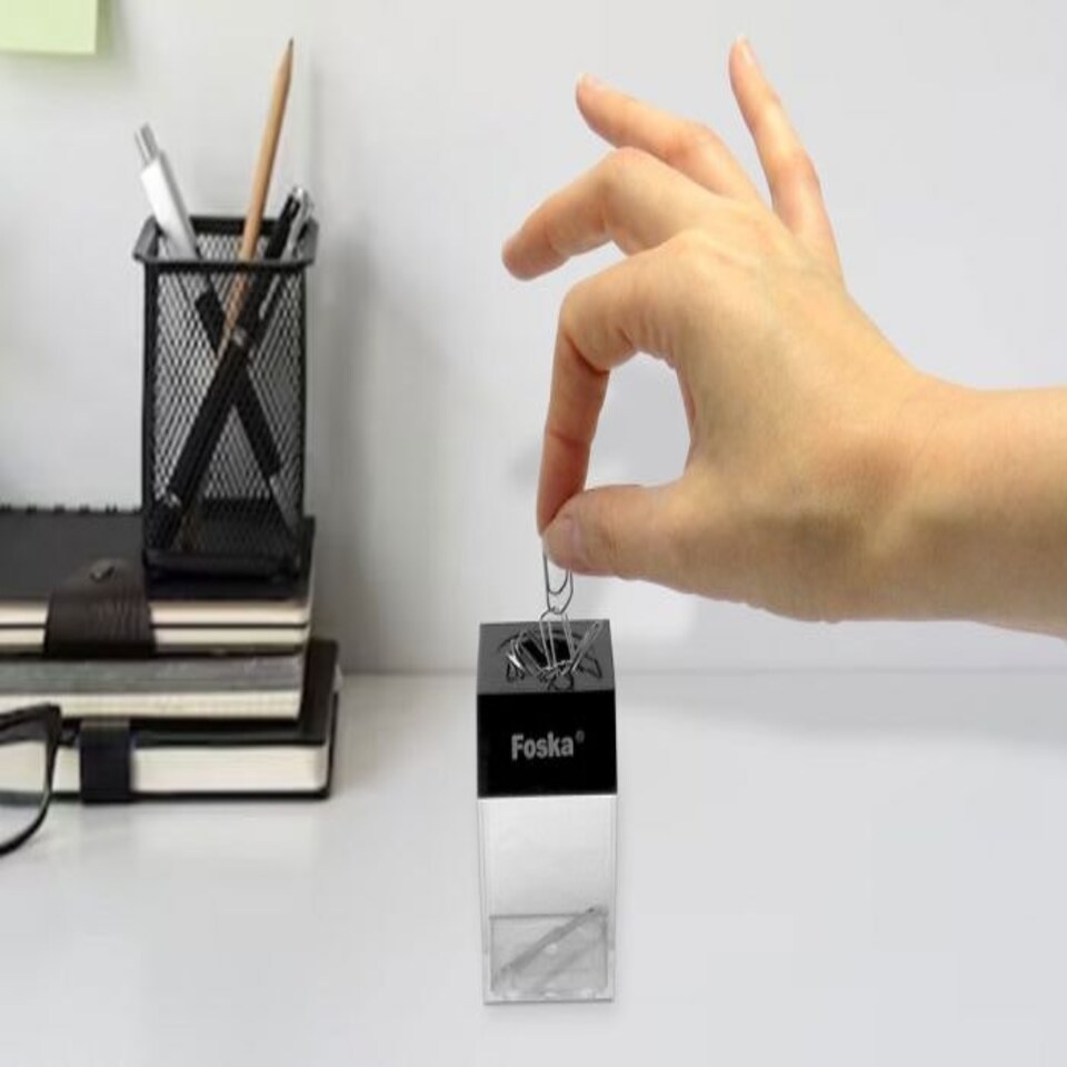 image 1 of Single Magnetic Paper Clip Box