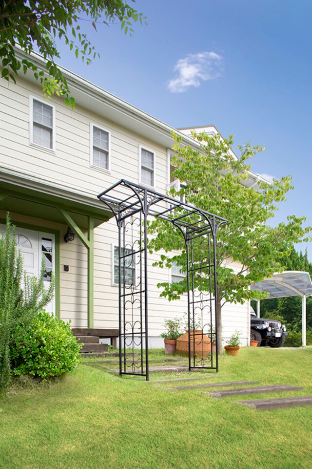 image 1 of Osaka Garden Arch | Black