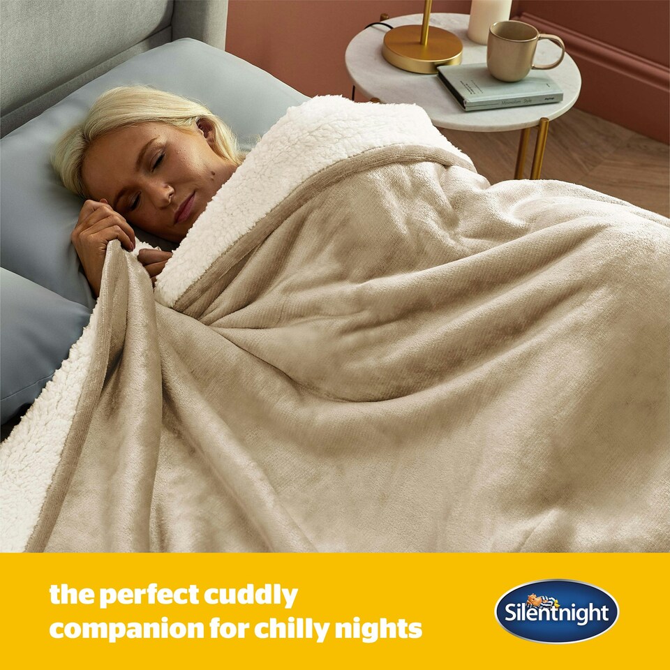 image 1 of Silentnight Snugsie Giant Blanket, Sherpa Fleece Lined, Natural, 240 x 180 cm