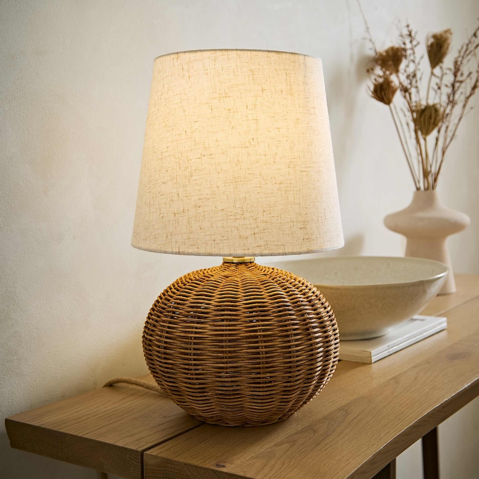 image 1 of ValueLights Henrietta Linen Shade Natural Wicker Base Table Lamp & Bulb | Brown