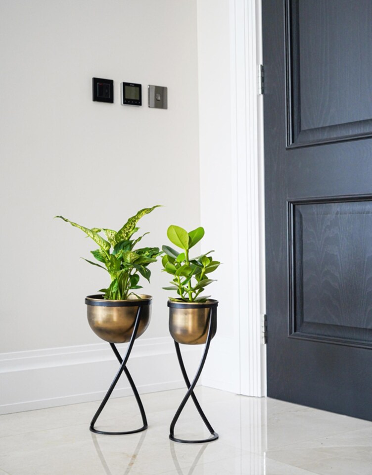 image 1 of Indoor Kensington Round Planter on Stand - Metal - L14 x W14 x H42 cm - Brass | Copper