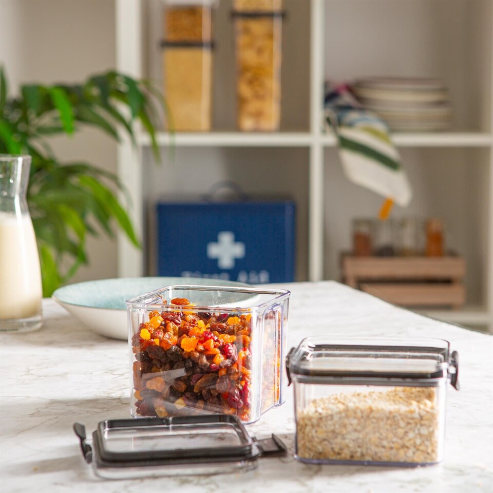 image 1 of Argon Tableware 5 Piece Food Storage Containers Set - 2 Sizes - Black