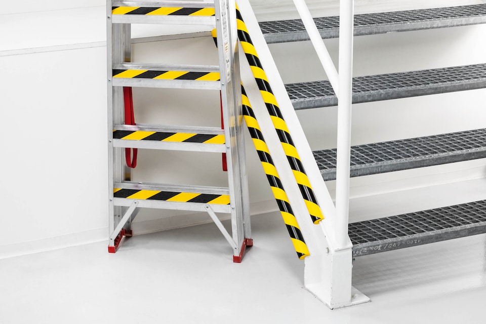 image 1 of Durable Clamp On Warning Edge Impact Protection Profiles E8R | 1 Metre