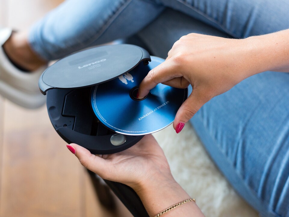 image 1 of LENCO CD-010 - Portable CD player with charging function - Black