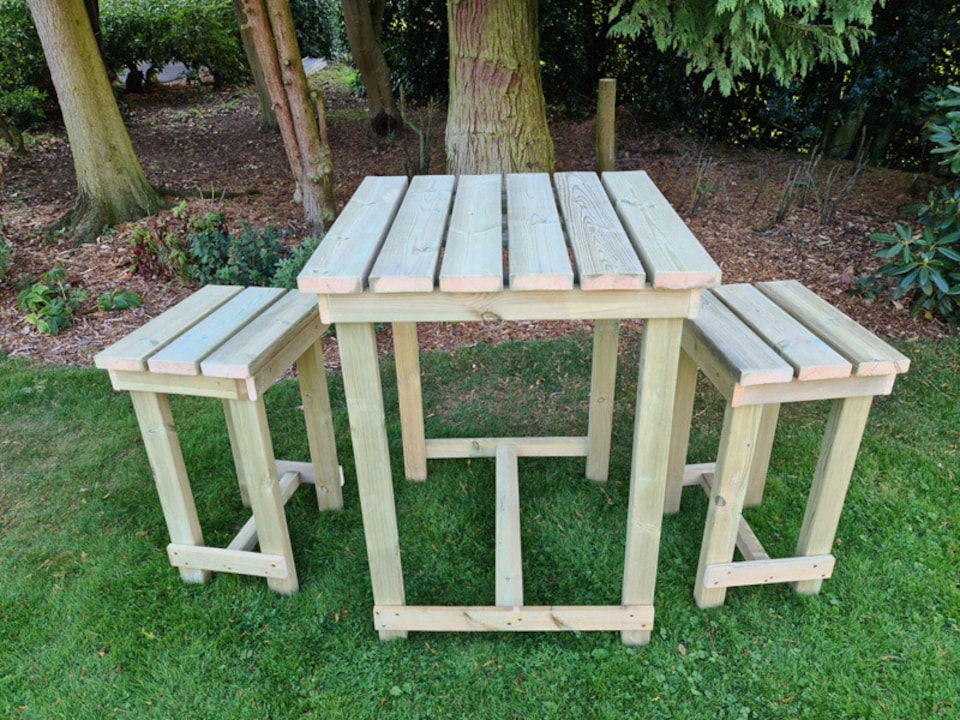 image 1 of Butchers Bar Set - L80 x W80 x H107 cm