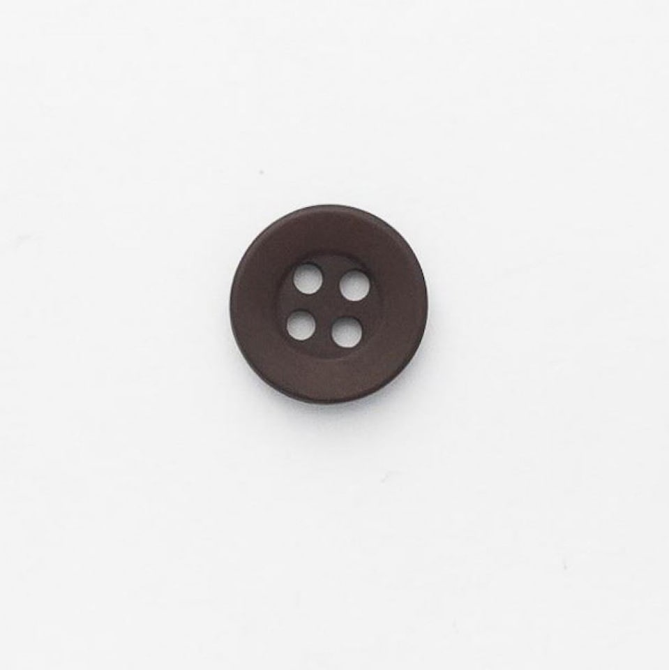 Minerva Brown Round Plastic Shirt Buttons for Dressmaking - 10mm - per value pack of 100