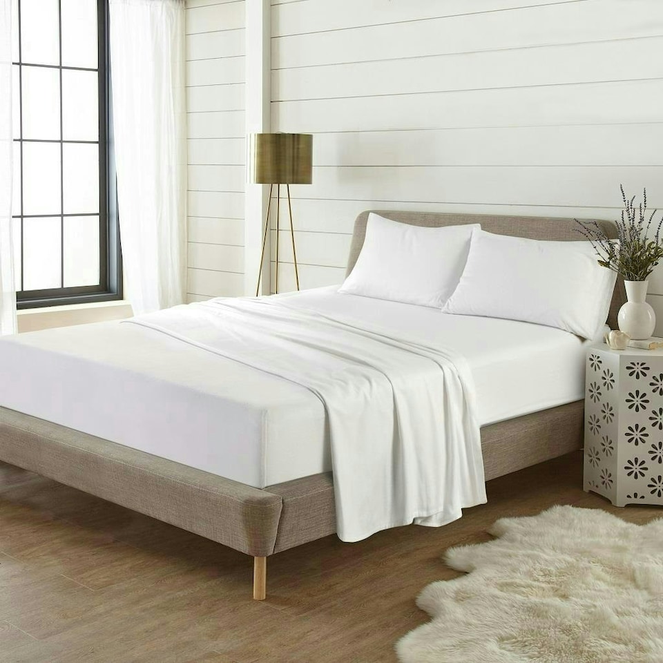 image 1 of Plain Dye Flannelette White Super King Sheet Set White | Super King