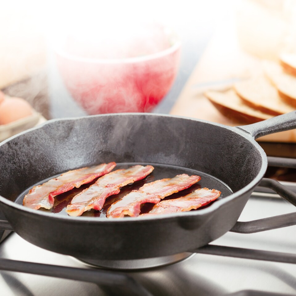 image 1 of Judge 24cm Cast Iron Skillet Fry Pan for All Hobs