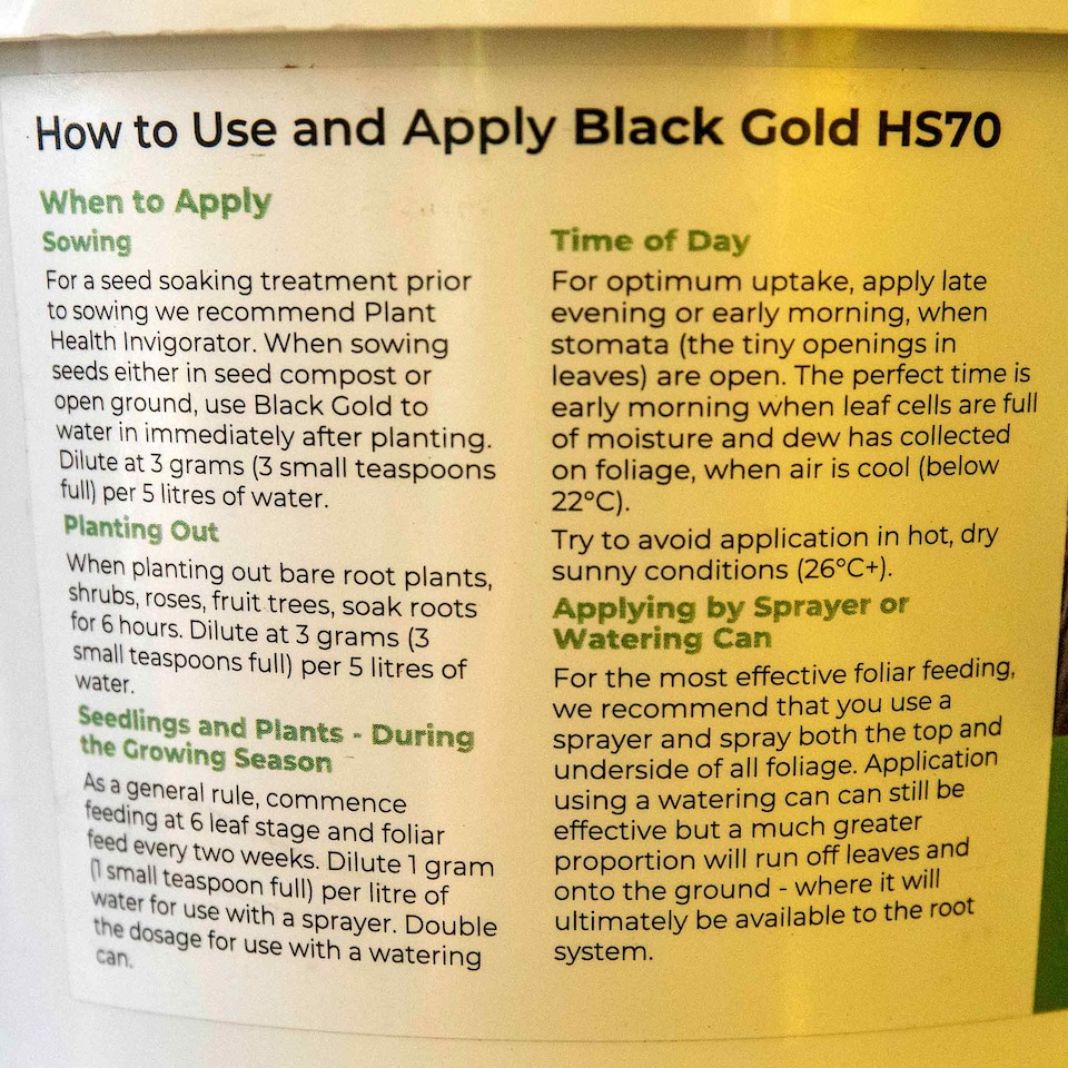 image 1 of Marshalls Garden Bio-Gro Black Gold seaweed foliar feed 400g | Brown | Tub | 1