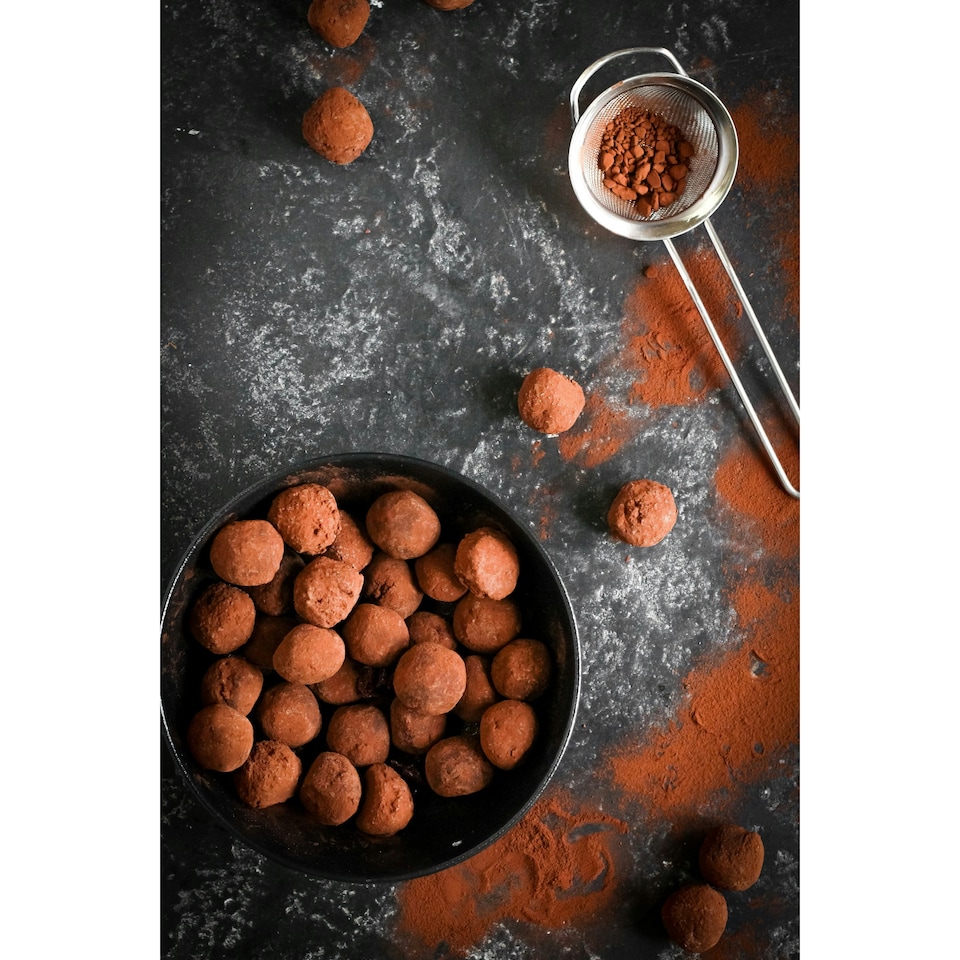 image 1 of Maxwell & Williams Caviar Coupe Bowl, 19cm | Black