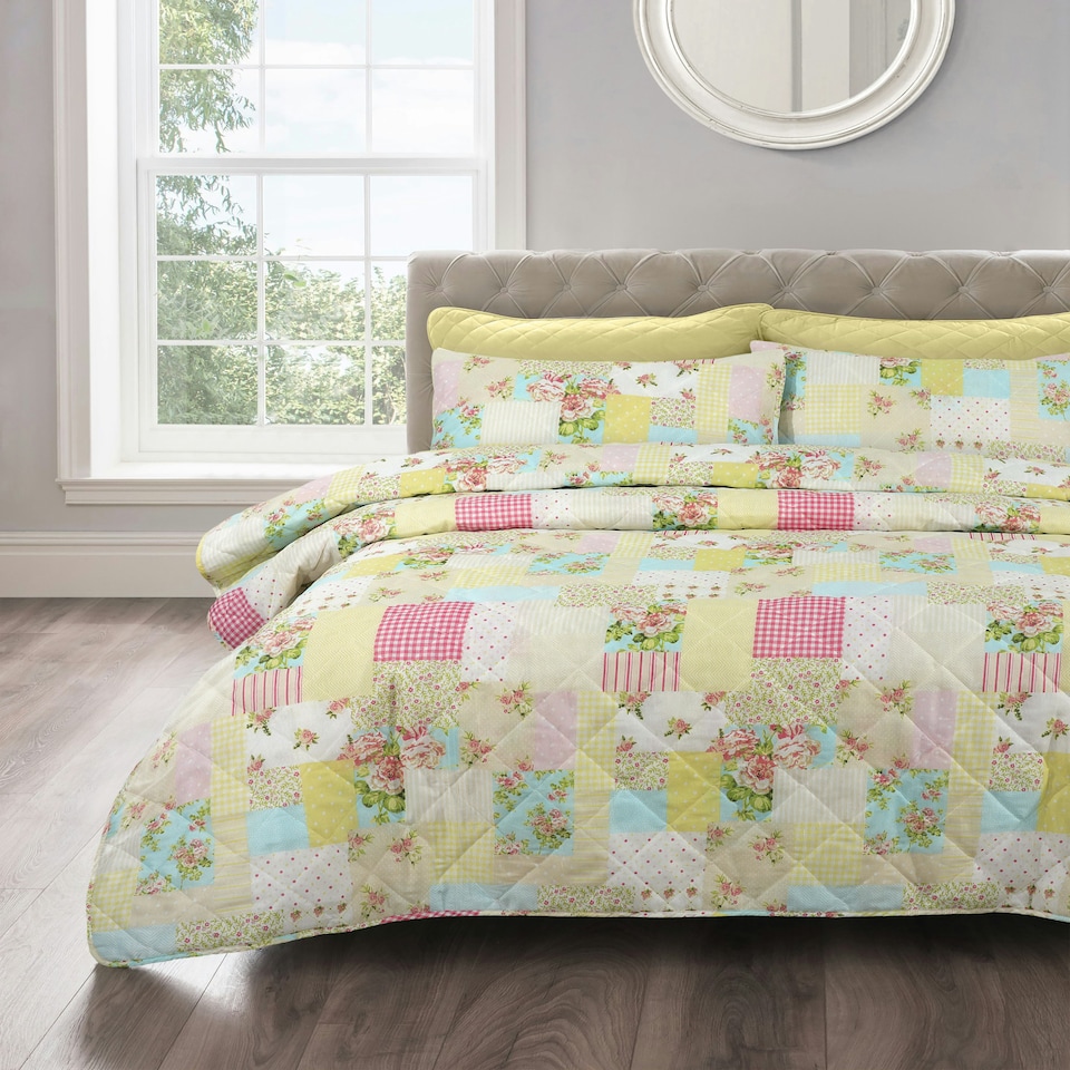 Velosso Candice Patchwork Cotton Blend Quilted Bedspread Set Multi | Multi | King